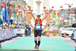 BIB: 5039
                            <button type="button" onclick="openModal(21798201)" class="btn btn-primary btn-sm float-right btn-popup" data-toggle="modal" data-target=".modal-high-quality">
                        <i class="fas fa-shopping-cart"></i> Add to Cart
                    </button>
                                            <button type="button" onclick="isThisMe(21798201, true)" class="btn btn-success btn-sm float-right btn-popup btn-isme hidden" data-toggle="tooltip" data-placement="bottom" title="นี่คือรูปของคุณใช่ไหม คลิกที่นี่เพื่อเอาเข้าอัลบั้ม">
                        <i class="fas fa-plus"></i> Add to album
                    </button>
                    <button type="button" onclick="isThisMe(21798201, false)" class="btn btn-warning btn-sm float-right btn-popup btn-isnotme hidden">
                        <i class="fas fa-ban"></i> Remove from album
                    </button>